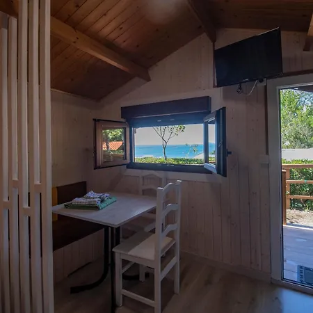 Camping Ria De Arosa 1 Pobra Do Caraminal Exterior photo