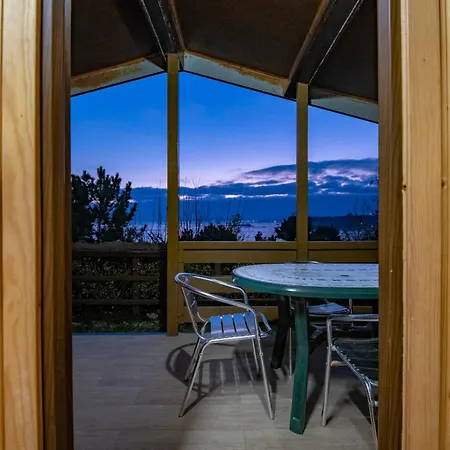 Camping Ria De Arosa 1 Pobra Do Caraminal Exterior photo