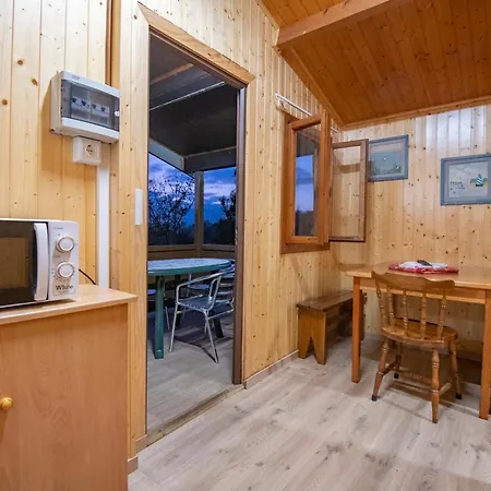 Camping Ria De Arosa 1 Pobra Do Caraminal Exterior photo