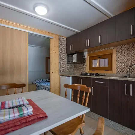 Camping Ria De Arosa 1 Pobra Do Caraminal Exterior photo